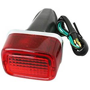 Feu Arri&egrave;re Universel XR Cross Rouge